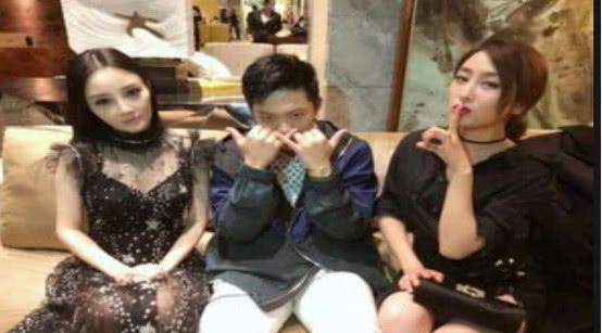 娱乐圈吃瓜练法,揭秘明星幕后故事与八卦风云