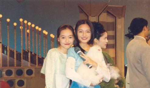 吃瓜娱乐大s,揭秘娱乐圈幕后故事